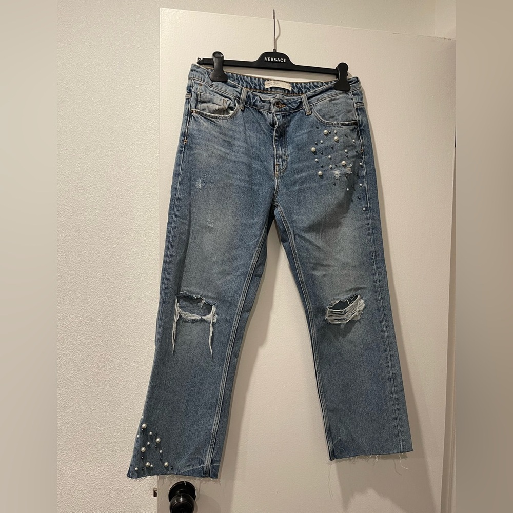 Zara Blue Distressed Women's‎ Cropped Jeans